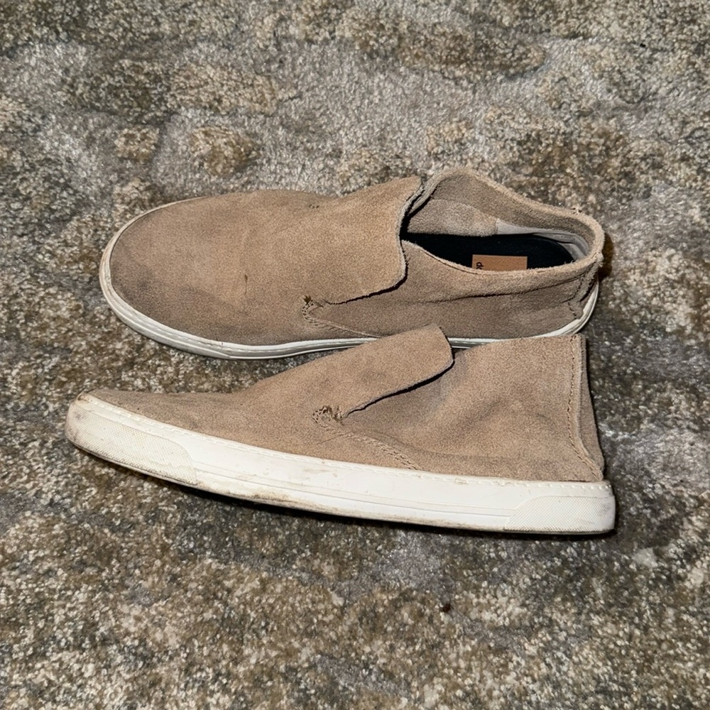 Dolce Vita Sneaker Booties size 8 suede tan